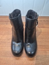 Ladies Moda In Pelle Black