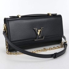 LOUIS VUITTON Wallet on Chain