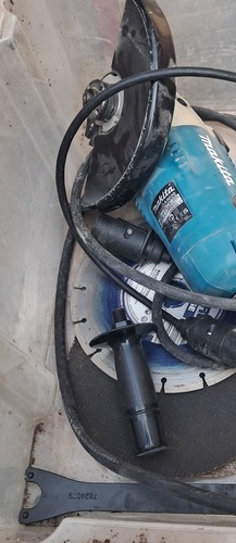 Inch makita 110v grinder - 9,