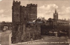 Old Castle & St. Nicholas Cathedral Newcastle-upon-Tyne Postcard 