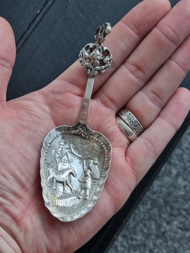 Dutch solid silver monkey - dutch,