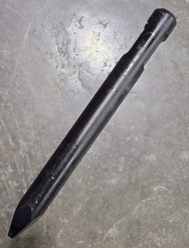 Breaker bit chisel point - bit,
