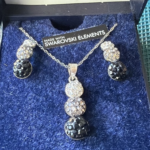 Swarovski elements crystal - swarovski,