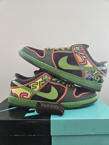 Size 13m nike dunk low - 13m/14.5w,