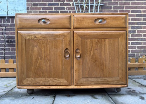 Ercol windsor cabinet - ercol,