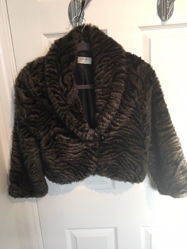 Cropped faux fur coat - cropped, kaliko