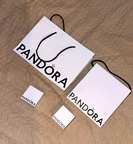 Pandora gift bag 2 - &,
