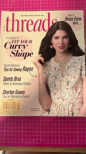Threads sewing magazine issue