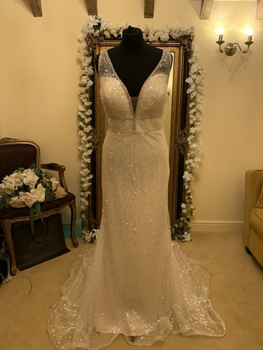 Disney princes allure wedding - disney,