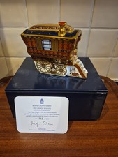 Royal Crown Derby THE LEDGE WAGON GYPSY CARAVAN. Limited Edition Gold Stopper