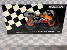 1/12 MINICHAMPS “ SIGNED “ MAX BIAGGI REPSOL HONDA RC211V MOTO GP 2005