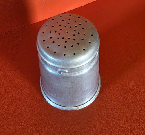 Retro flour dredger - ,, anodized