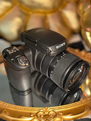 Sony dsc with - sony, carl
