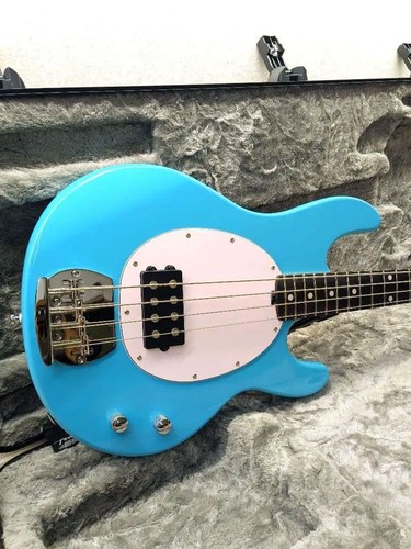 Sterling music man intro - sterling,