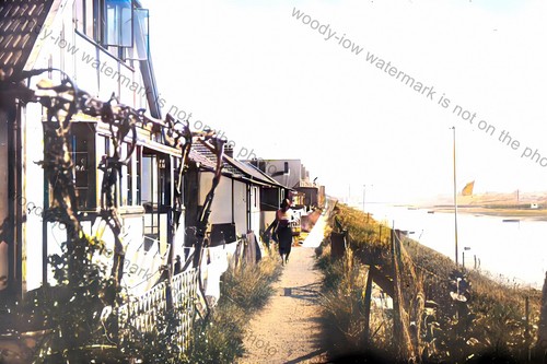 Rep0006 bungalow walk - rep0006,