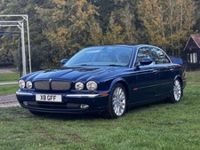 Jaguar XJ8 (x350) 3.6 V8 saloon