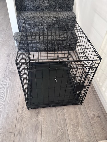 Metal dog crate - metal, tray