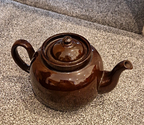 Glossy brown ceramic teapot - brown, 2