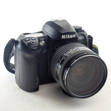 Nikon D100 Digital SLR Camera