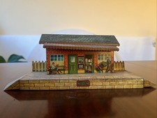 Hornby Train Set, Turn Table