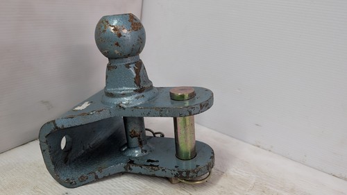 Dual tow ball hitch - tow, mount