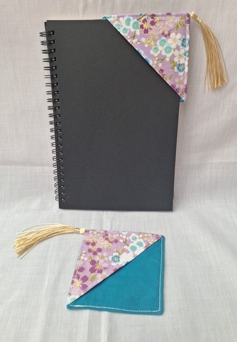 Corner bookmark cherry blossom - bookmark,