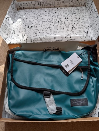 Eastpak delegate tarp - eastpak, +