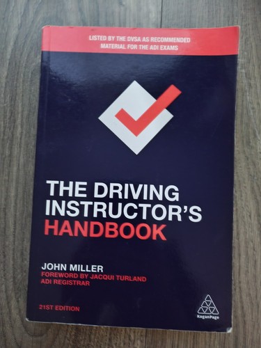The driving instructor - driving, instructor's