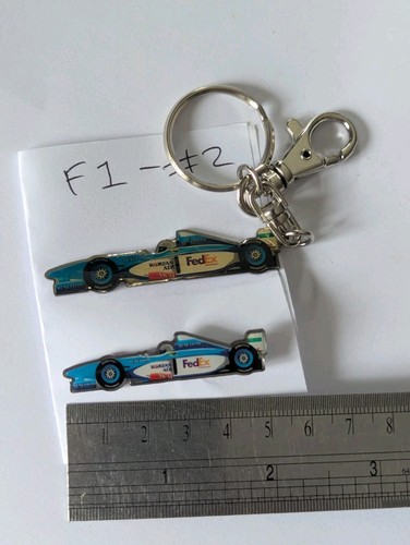Benetton enamel pin badge - benetton,