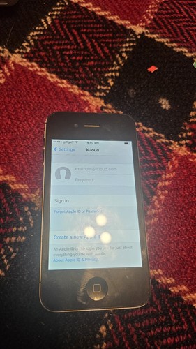 Apple iphone blackvodafone - iphone, 4s