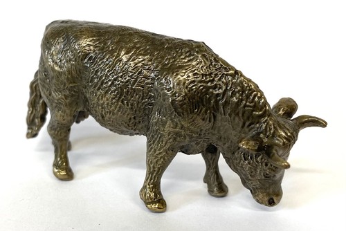 Lovely small antique bronze - lovely,