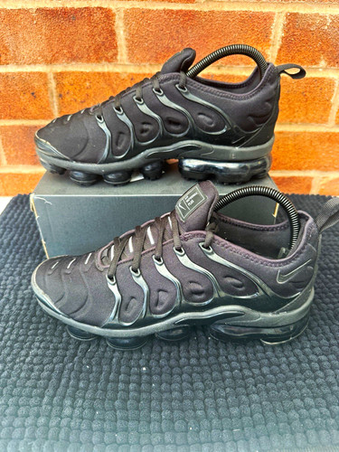 Nike air vapormax plus triple - air,