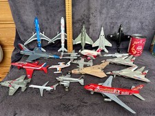 Large lot toy - 19,