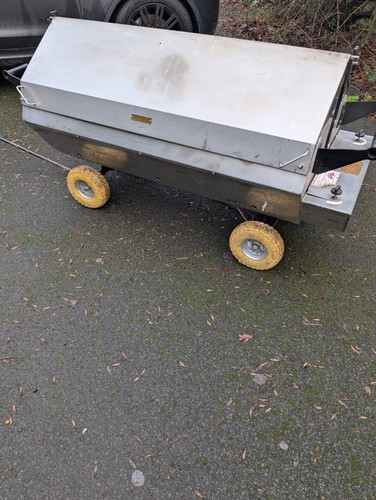 Titan spitting pig hog roast - titan,