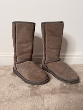 UGG Classic Tall Boots - Size