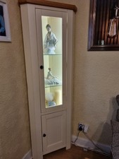Corner Glass Display unit living room - Cream & Oak