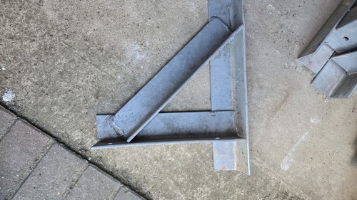 Heavy duty gallows chimney - duty,