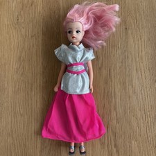 Gorgeous Vintage Sindy pink