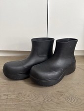 Bottega Veneta Men's Black