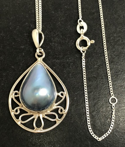 Blue mabe pearl - , pendant