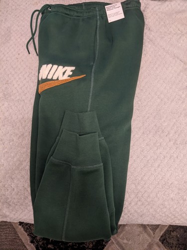 Green nike joggers club fleece - green,