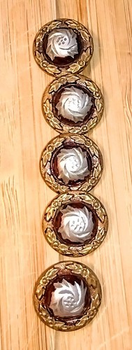 Rare victorian brass buttons - brass,