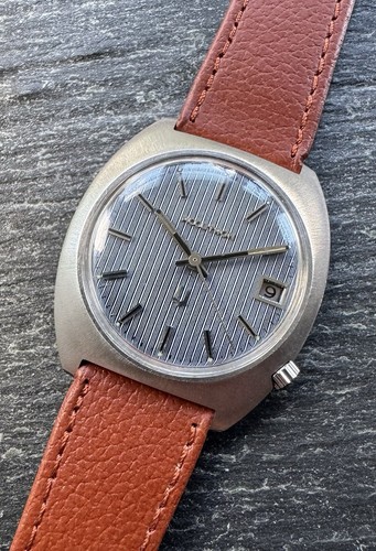 Lovely vintage bulova accutron - lovely,