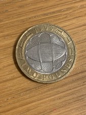 RARE MINTING ERROR £2 COIN