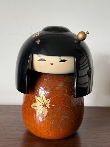 Kokeshi lacquered wooden - kokeshi,