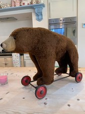 ANTIQUE STEIFF BEAR ON