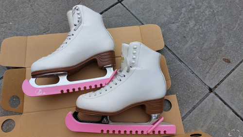 Jackson artiste ice - ice, skates