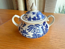 Vintage English Ironstone Tableware Old Willow Sugar Bowl With Lid Very Pretty