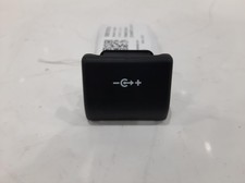 2016 LAND ROVER RANGE ROVER [CIGARETTE_LIGHTER]