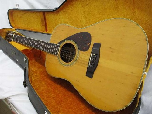 Yamaha junk string acoustic - yamaha,